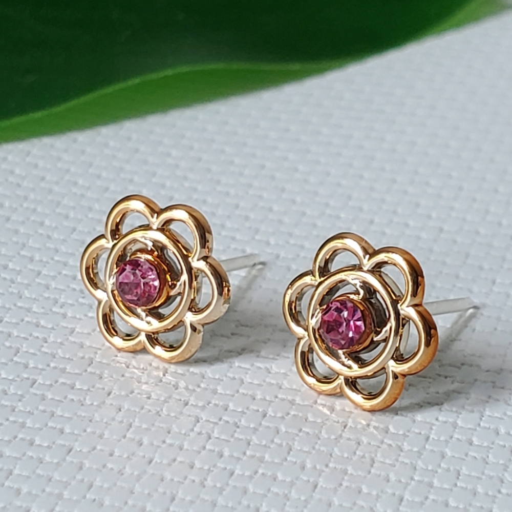 Hypoallergenic Plastic Studs Earrings Flower